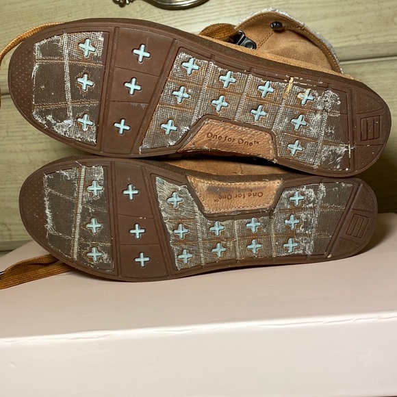 TOMS chestnut fleece Sherpa Highlands Botas suede leather chukka lace up booties - Picture 17 of 17